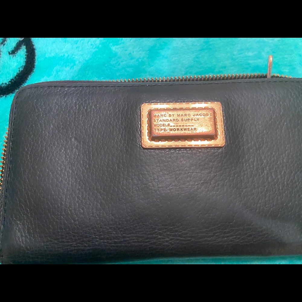 Marc Jacobs wallet